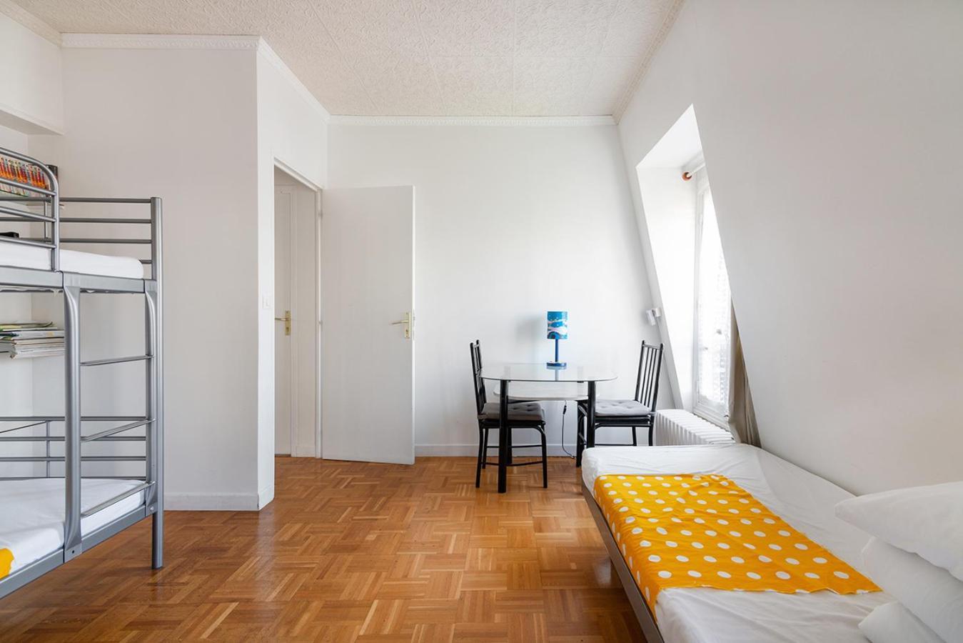 Cameleon Paris Guesthouse Pantin Exterior foto