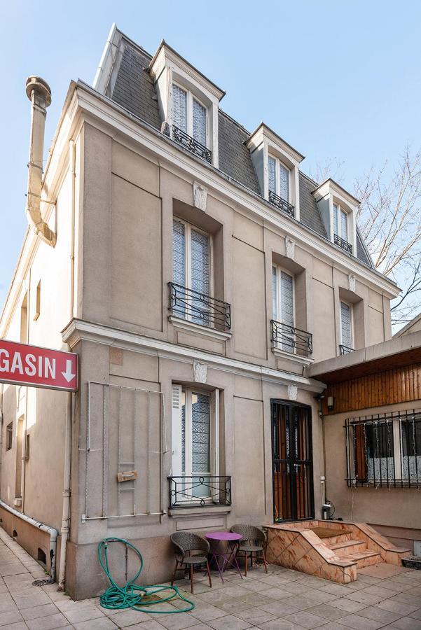Cameleon Paris Guesthouse Pantin Exterior foto