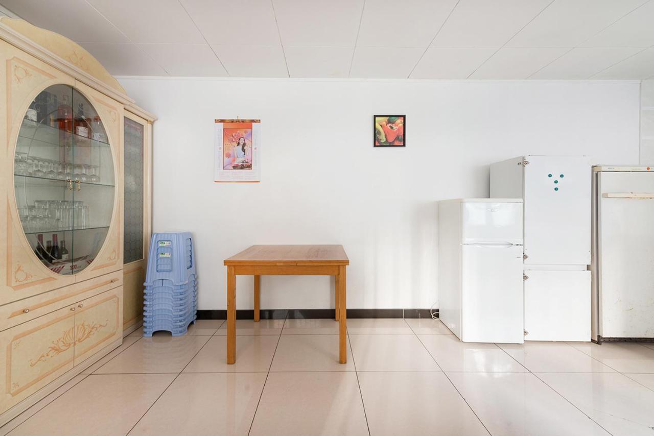 Cameleon Paris Guesthouse Pantin Exterior foto